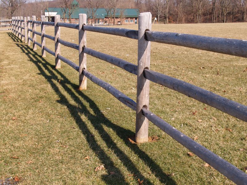 Fence Installation in Fall